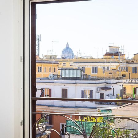 Giulio Cesare Penthouse Rental In Rome Extérieur photo